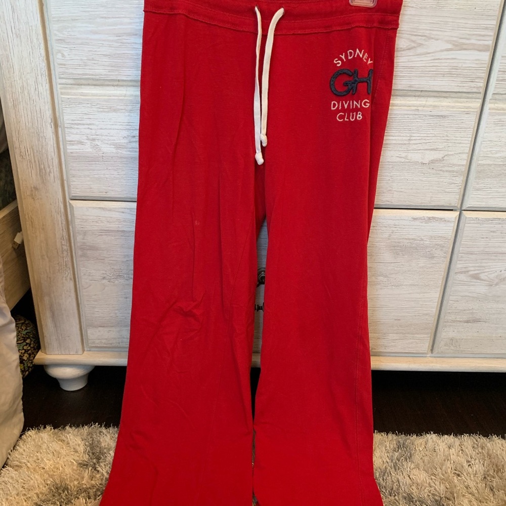 Gilly Hicks sweatpants